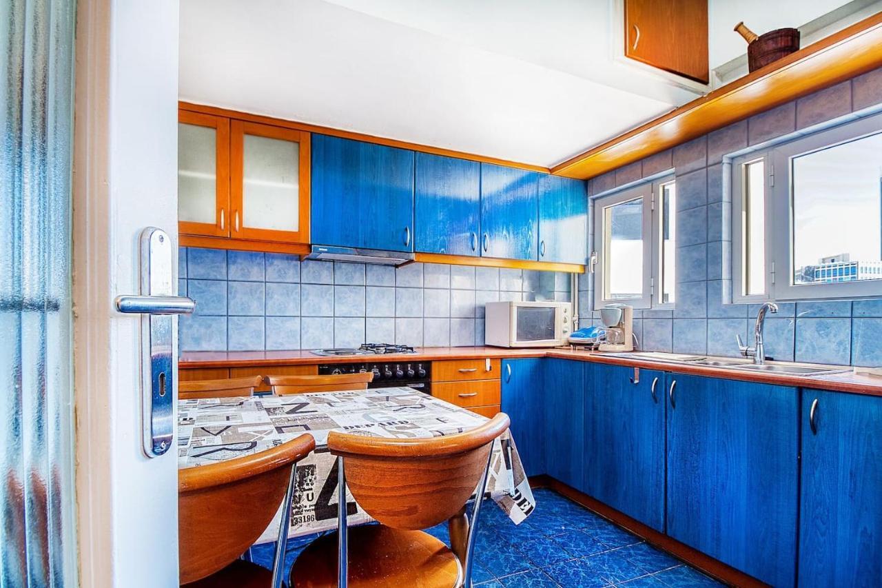 Spacious Flat Near Ampelokipoi Metro Station Афины Экстерьер фото