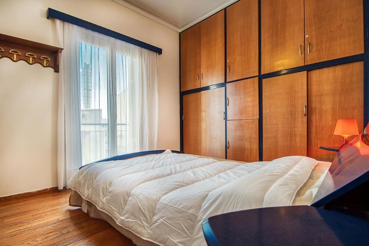 Spacious Flat Near Ampelokipoi Metro Station Афины Экстерьер фото
